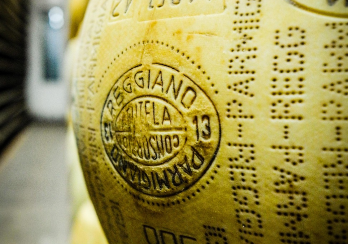 秒懂教程“皇豪互娱大厅怎么买房卡”房卡获取方式