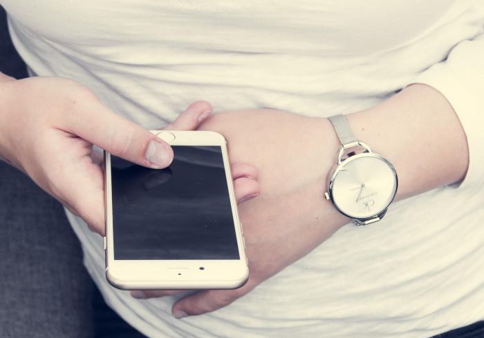 房卡秒懂“皇豪互娱牛牛哪里买房卡”详细房卡使用教程